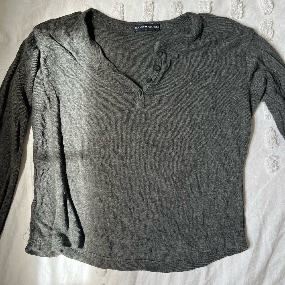 size ~ one size fits all , color ~ gray , long sleeve
